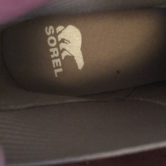 Sorel Boots - Picture 9 of 10